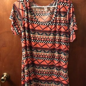 perfect Tee - Lularoe